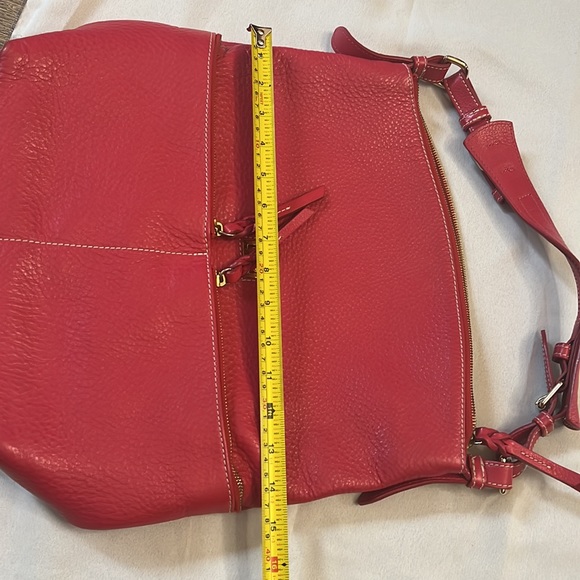 Dooney Bourke red bag - Picture 14 of 14